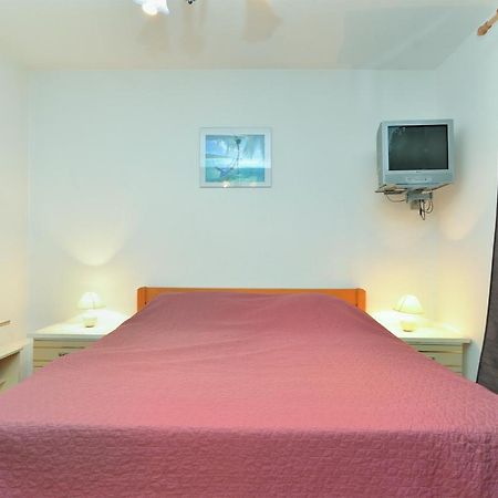 Apartments Danijel 1956 พูลา ภายนอก รูปภาพ